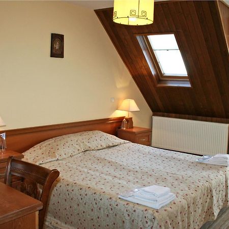 Family Hotel Zora Razlog Ngoại thất bức ảnh