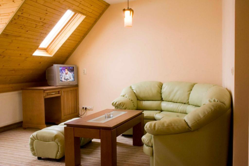 Family Hotel Zora Razlog Phòng bức ảnh