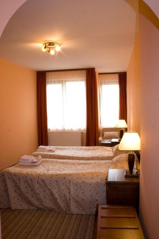 Family Hotel Zora Razlog Phòng bức ảnh
